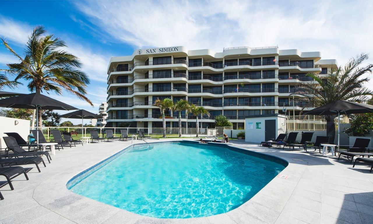 San Simeon Beachfront Apartments Tugun Gold Coast Buitenkant foto